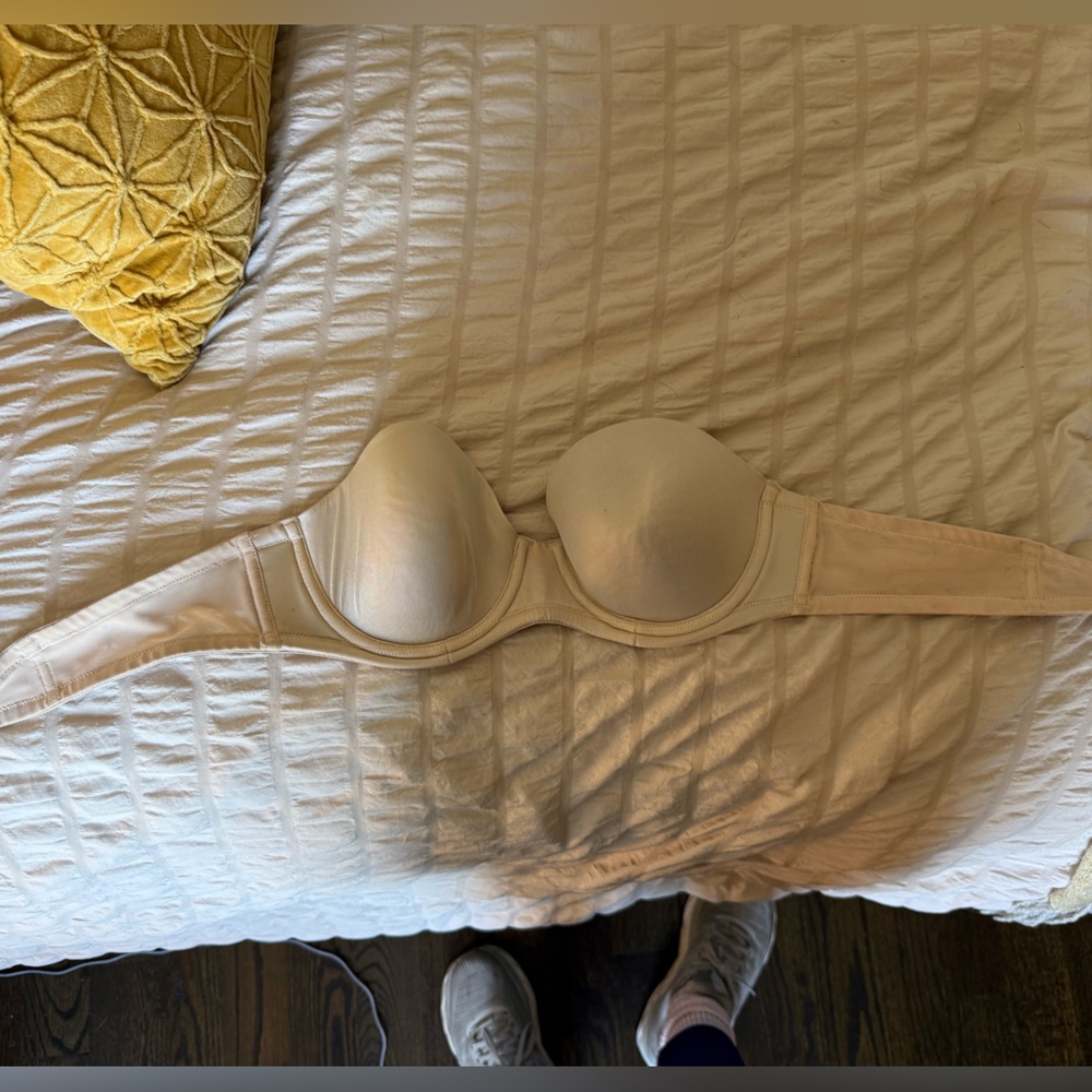 Smart & Sexy Beige Underwire Bra strapless